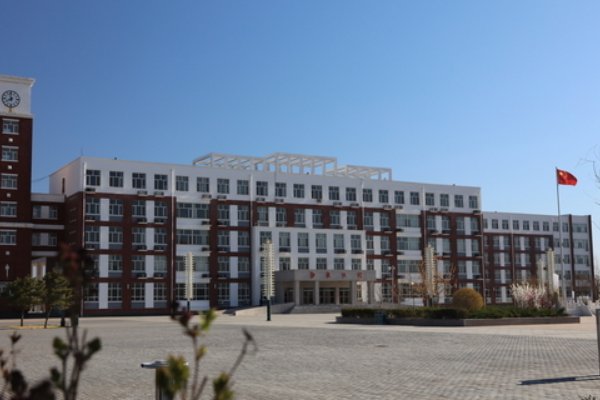 通辽市有哪些高中？