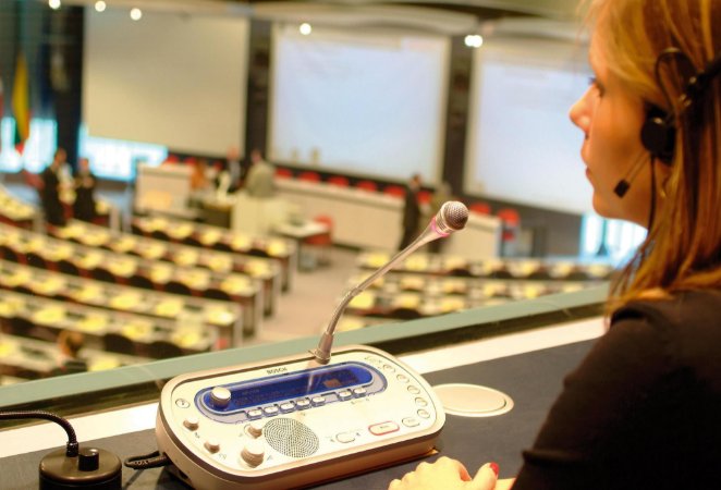 上海高级口译考试什么时候报名?