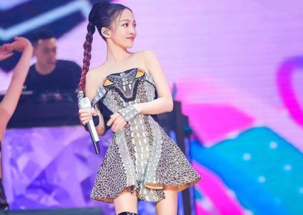 范玮琪张韶涵恩怨持续，吴青峰和梁静茹惨遭连累？