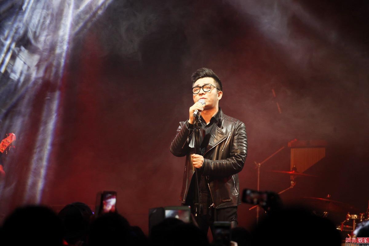 狼爱上羊啊，爱得疯狂 请问这是什么歌？