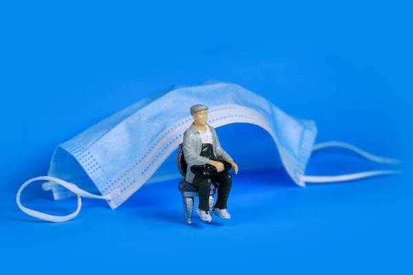 如何评价“世卫称病毒已在全球层面稳固传播”？