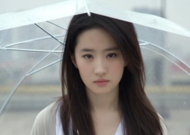 刘亦菲原名为什么叫刘茜美子？