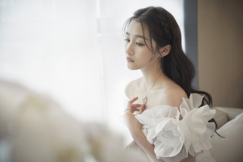 关晓彤获痘博士赔偿85万元，案件的始末有何详情？