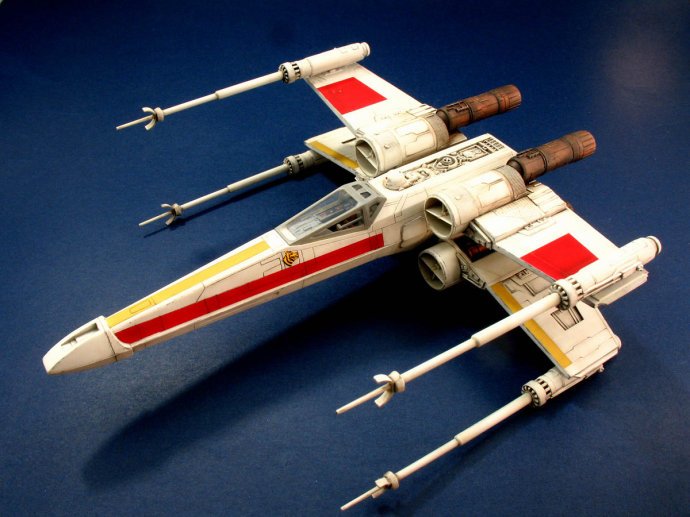 X翼战斗机的介绍