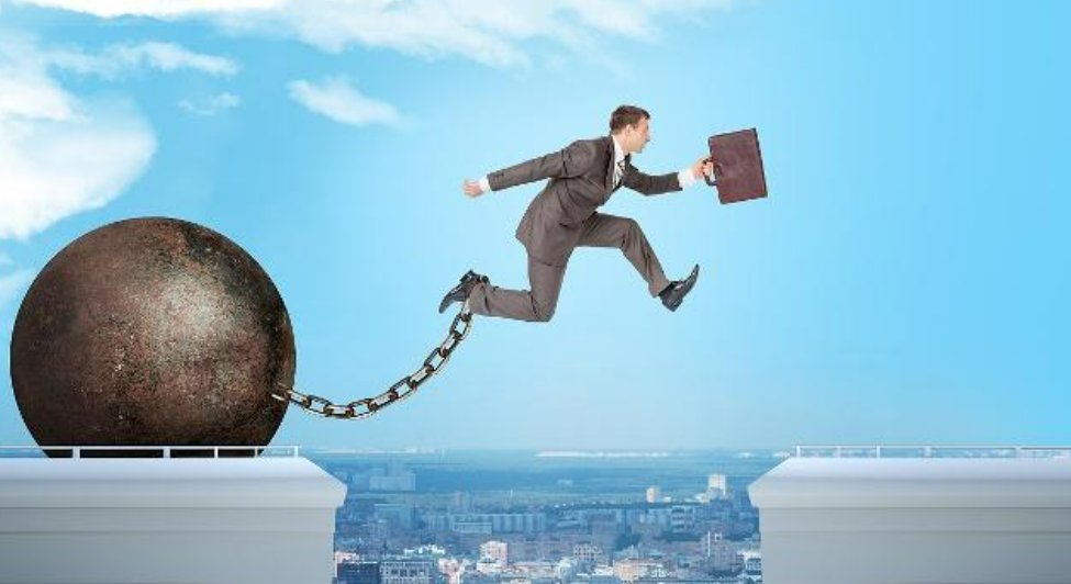 东方欲晓，莫道君行早，踏遍青山人未老，风景这边独好什么意思？