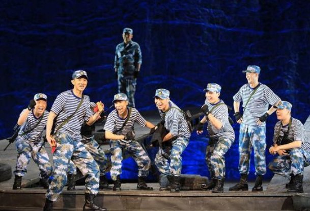 国家话剧院有多难考？一个寝室占3了个名额，明星考编到底有何猫腻？