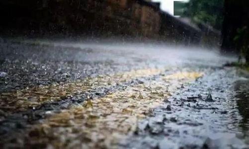 注意！2021年首个暴雨蓝色预警来了，游客们该注意什么？