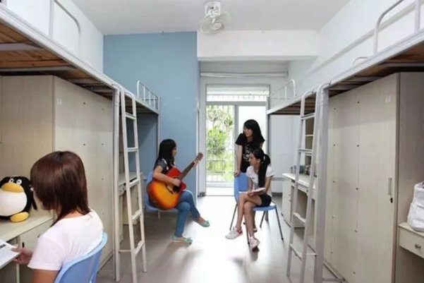 北京高校学生不许校外租房，是出于什么样的考虑？