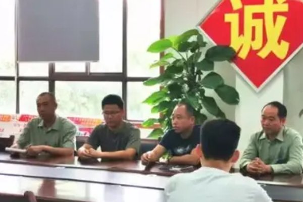 八一驾校为什么改名