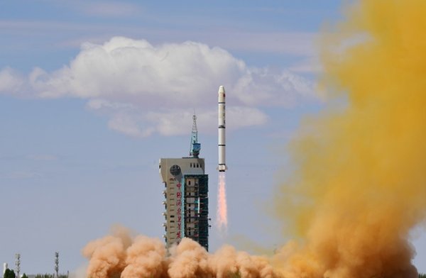 我国在东海海域成功发射卫星，用于全球高精度光学成像，还能发挥哪些作用？