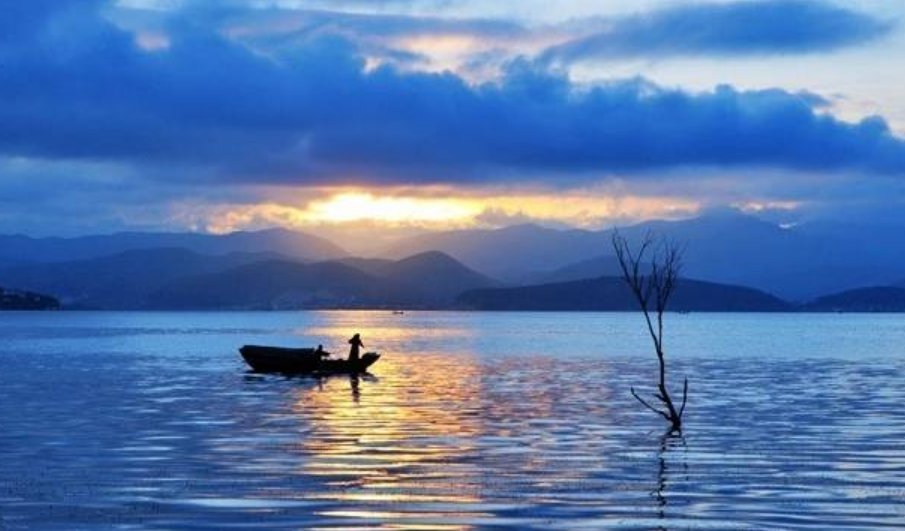 大理苍山洱海变人山人海，年轻人来避暑静心！大理有什么好玩的地方？
