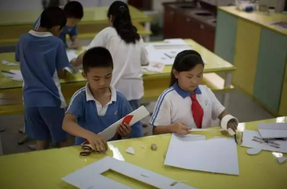 小学数学课本里的插图有哪些问题？