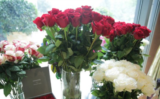 五朵玫瑰代表什么意思