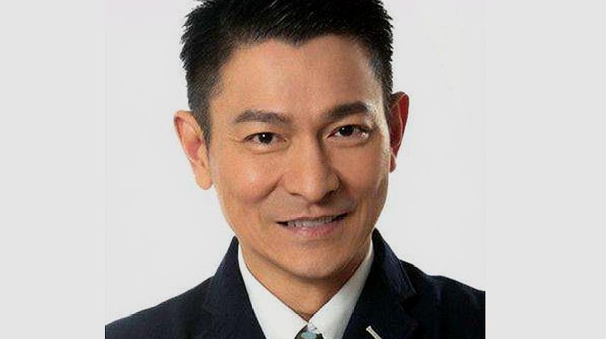 刘德华失去的腿是怎么拍的？演员为拍好戏要付出什么？