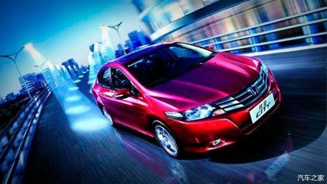 泰国上市的全新锋范City帅爆了，还要什么思域