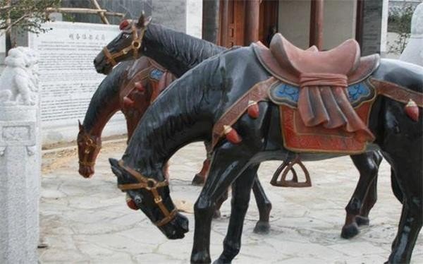 毁车杀马是什么意思