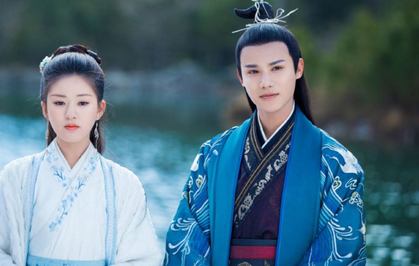 青青是谁演的，刘露为什么被换下来？