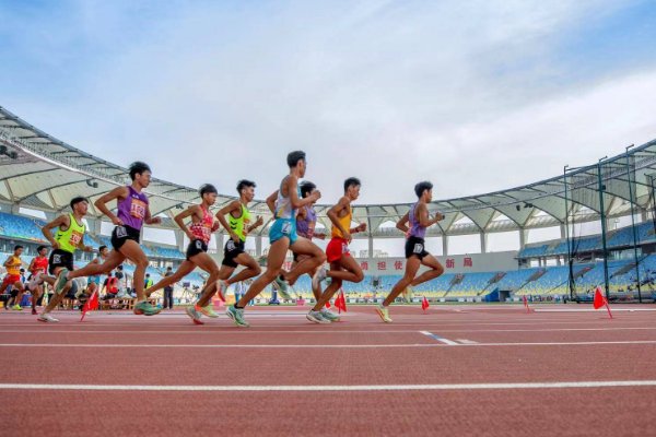 4*100世界纪录是多少