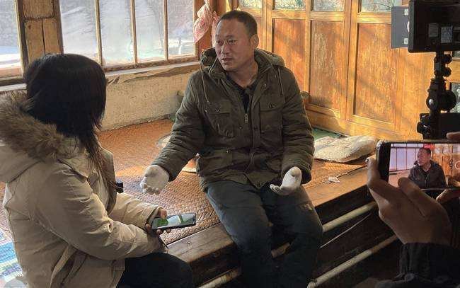 张同学走红后首次接受采访，你喜欢张同学吗？