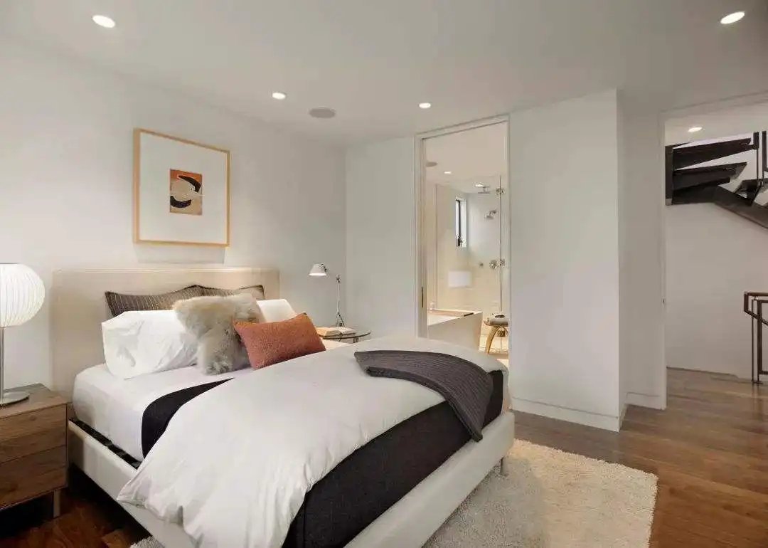 隔壁卧室变卫生间，起诉邻居恢复原状，此事最终是如何结案的？