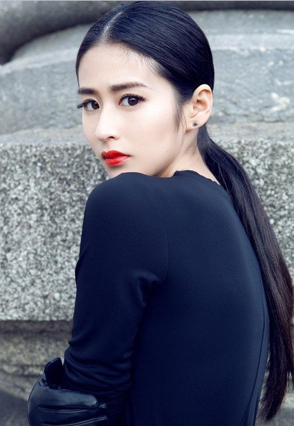 颖儿主演的《制服》何时上映？