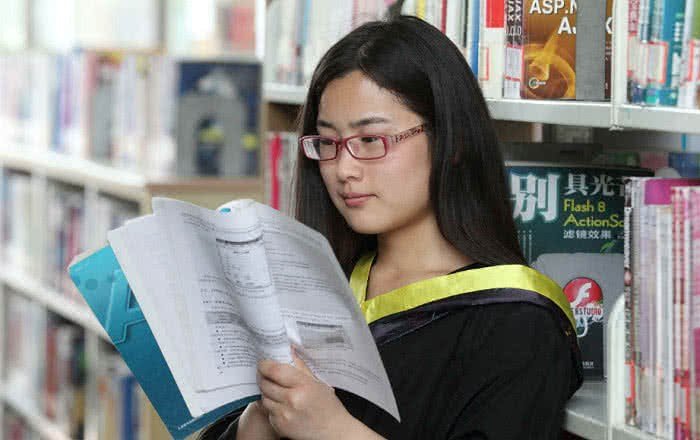 在朋友圈里，为何看到的都是分数600加的考生呢？