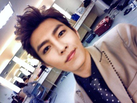 求炎亚纶高清写真照片