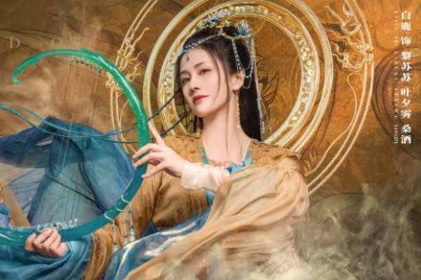 长月烬明断更原因