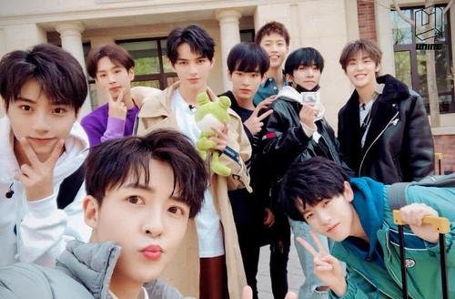 李汶翰成综艺咖，仅陈宥维有戏拍，《青你1》出道成员如今都怎样了？