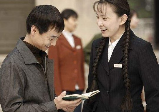 电视剧《雪花那个飘》最后赵长天和谁一起了？花儿怎么了？