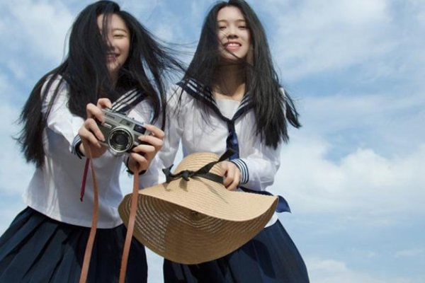 和病娇同一个寝室生活有什么体会？