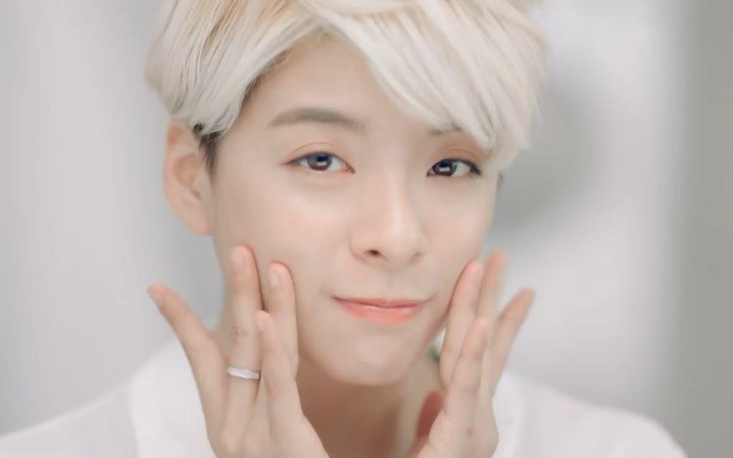 创造营4：Amber首秀舞台让人惊叹，为何她称：我曾经就是个实验？