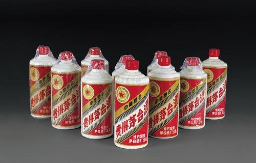 茅台镇酒年份随意标，是公开卖假酒吗?