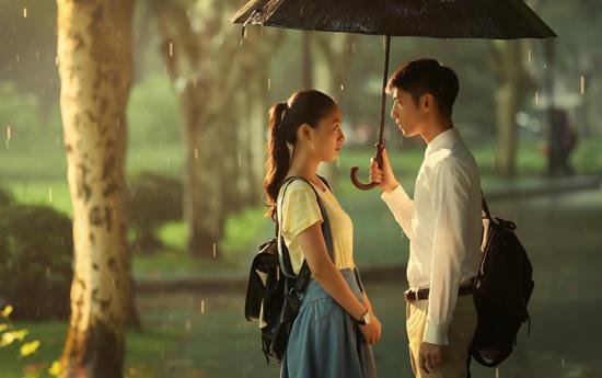 向来缘浅，奈何情深什么意思？