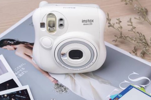 拍立得mini25怎么使用？