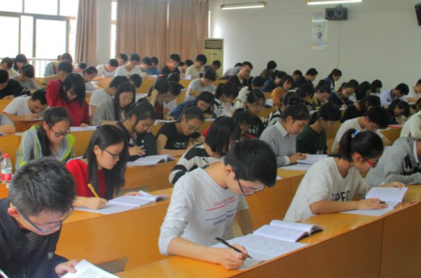 医药代表的资格证书如何考取呢?