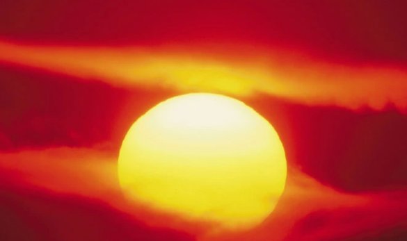 凌晨六点,太阳升起海平线下一句是什么？