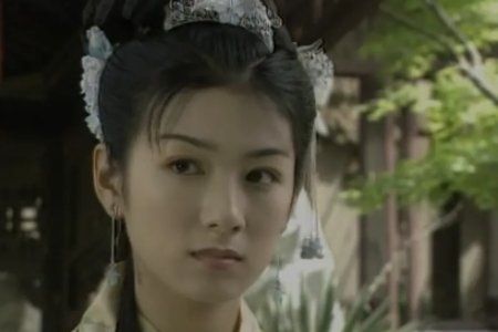 黄奕微博晒出清宫大片，她曾出演过哪些古装剧呢？