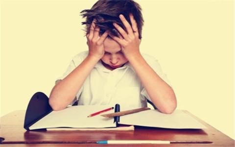 形容做事很困难的词语