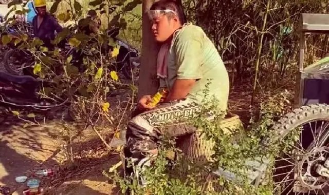 龙麻子回应走红：真的不习惯，有点慌！这位救火英雄为何能走红？