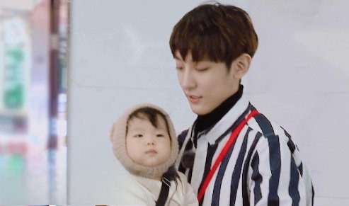 我的小尾巴王睿涵资料 王睿涵演过什么是干嘛的