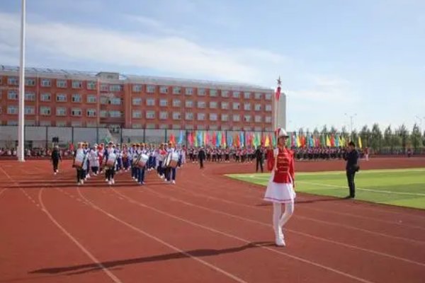 通辽市有哪些高中？