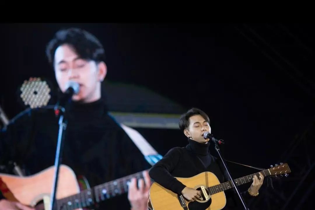 武汉大学有哪些校花?