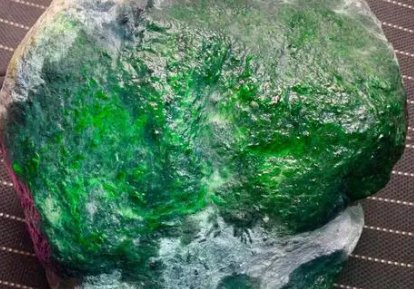 翡翠原石哪里找