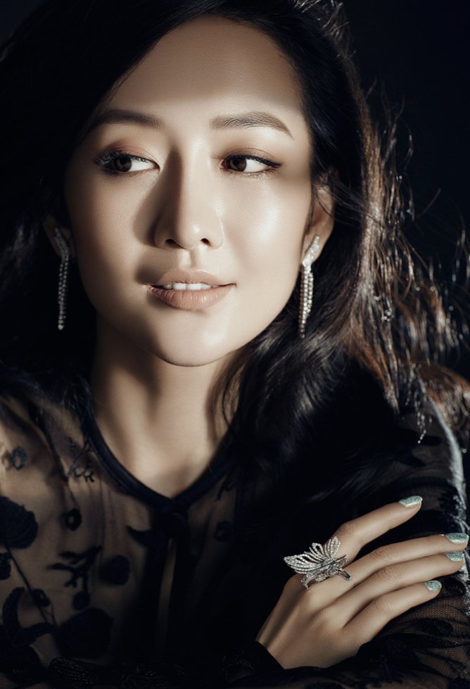 这年头连鸭子都会演戏了视频爆火，这说的是什么？