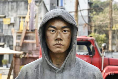 求《少年的你》高清资源