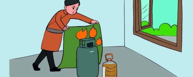 窒息灭火法的主要工具是