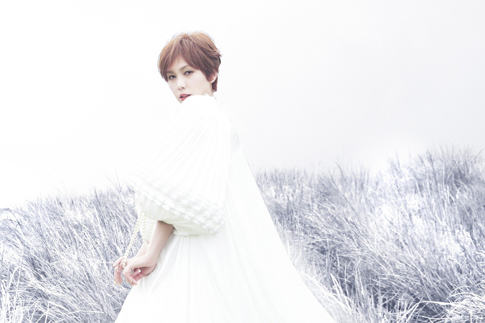 有多久没见你，以为你在哪里是什么歌？