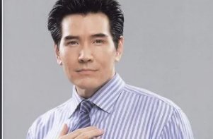 费翔回应人在伦敦微博IP显示上海，他让你勾起了哪些回忆？