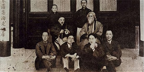 民国怪才辜鸿铭遭北大驱逐，如何看待这位著名的大学者？